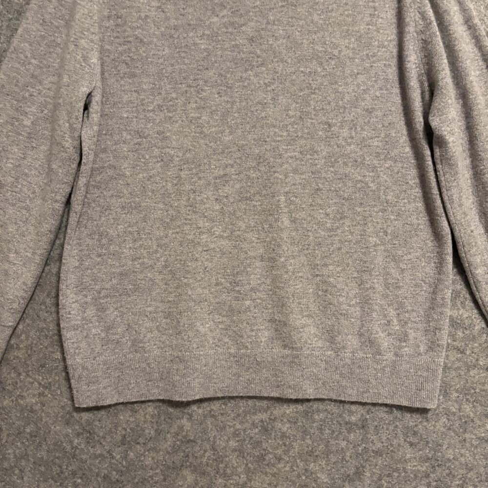 Vince Sweater Womens Size Large Gray 100% Cashmere V Neck Pullover Soft Knit - Picture 6 of 13